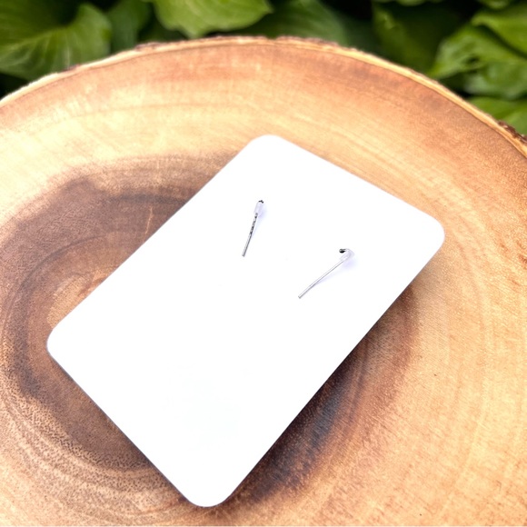 Marbled Enamel Grey and Silver Layered Dangle Drop Earrings - Picture 3 of 4